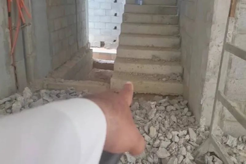مقاول نظافة في القطيف والدمام والأحساء | تنظيف منازل وفلل ومكاتب — الشناوي للبلاط والأرضيات والبوية والرنج والديكور